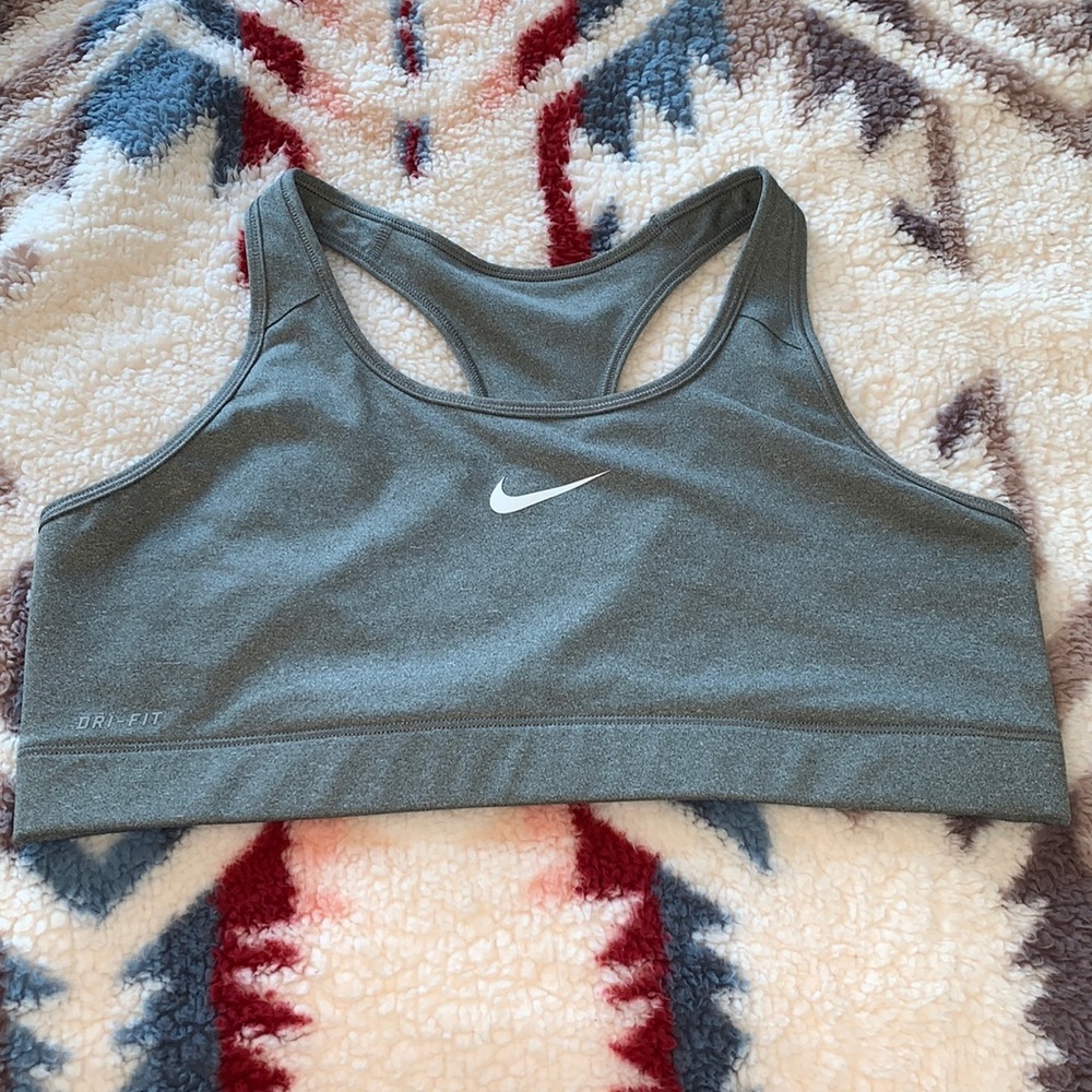 Nike Women’s Gray Sports Bra